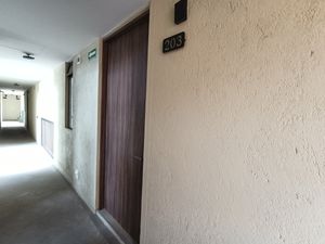 DEPARTAMENTO EN VENTA CON BALCÓN