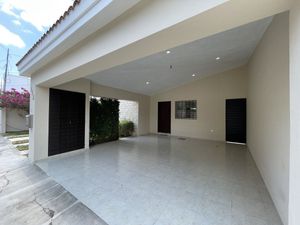 CASA MONTEBELLO REMODELADA EN VENTA ENTREGA INMEDIATA