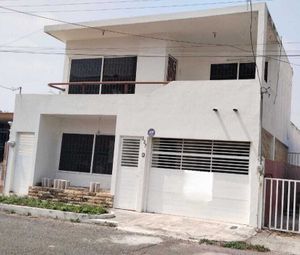 Casa en Venta en Fraccionamiento Virginia , Boca del Río, Veracruz!!