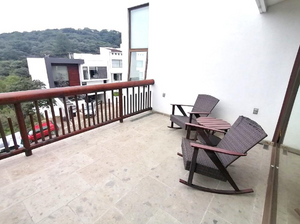 Venta Casa en Residencial Puerta de Granada, Bosque Esmeralda!!