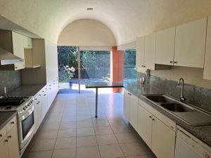 Exclusiva Casa en Condominio en Venta en La Loma Santa Fe (Los Patios II)