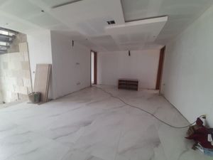 EXCELENTE RESIDENCIA EN VENTA EN PUERTA LAS LOMAS CON ACABADOS UNICOS LISTA OCT