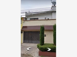 Casa en venta en CRUZ AZUL 148, Industrial, Gustavo A. Madero, Ciudad de  México, 07800. Metro Potrero, Metro La Villa - Basílica, Metro Misterios