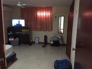 Venta de local y departamentos en Av Cupules, Mérida Yucatán