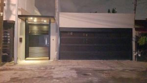 CASA EN VENTA EN SAN JERONIMO RESIDENCIAL, MONTERREY, NL (CON ALBERCA)