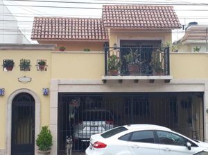 CASA EN VENTA EN RINCON DE LA PRIMAVERA , ZONA SUR, MONTERREY, NL, cerca parque