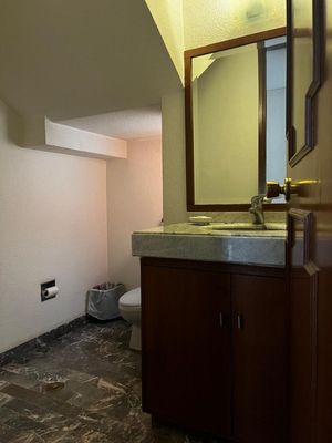 CASA EN VENTA DE OPORTUNIDAD EN COL XOCO, BENITO JUAREZ