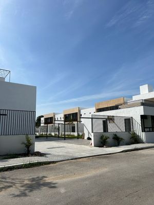 Townhouses en venta al norte de Mérida | Azana | Temozón norte