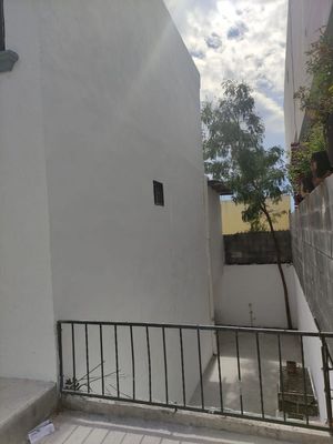 Casas en venta en Adolfo Lopez Mateos INFONAVIT, Santa Catarina, .,  México
