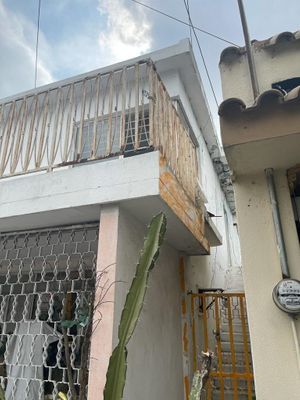 Casa en  Venta Mitras Centro