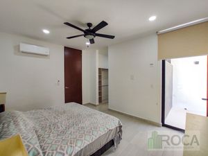 Casa nueva, en el corazón de la zona norte de Mérida, en privada