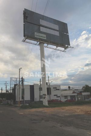 ALAMOS EJE NOR-PONIENTE: FABULOSO TERRENO EN ESQUINA.