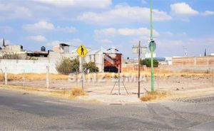 2o ANILLO PONIENTE: TERRENO PERFECTO PARA TIENDA DE CONVENIENCIA O FARMACIA