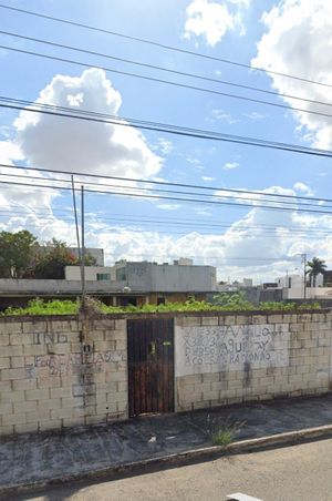 Terreno en esquina San Ramón norte