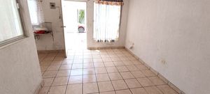 Venta de Casa en Colinas del Roble Tlajomulco