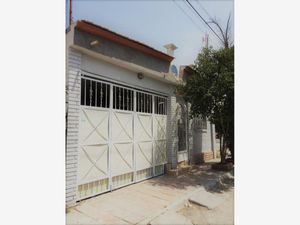 Casas en venta en Ramos Arizpe, Coah., México, 25900