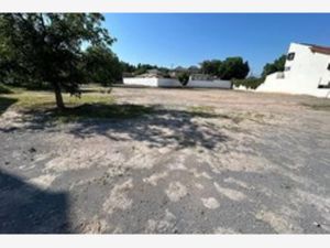 Terreno en Venta en Nogalar del Campestre Saltillo