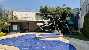 Casa Nueva con Seguridad en Zona Dorada, Cuernavaca