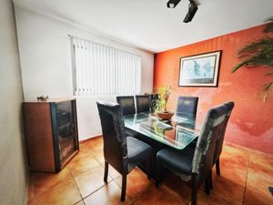 CASA EN VENTA EN AV. DON BOSCO