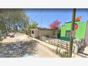 Casa en Venta en Hacienda Santa Fe Tlajomulco de Zúñiga