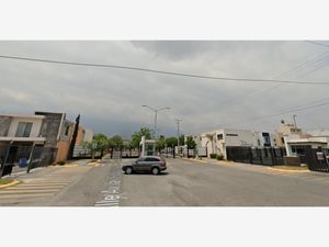 Casa en Venta en Las Estaciones Monterrey