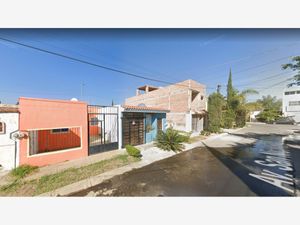 Casa en Venta en Hacienda Santa Fe Tlajomulco de Zúñiga