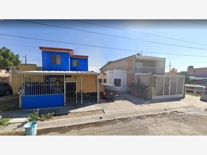 Casa en Venta en Hacienda Santa Fe Tlajomulco de Zúñiga