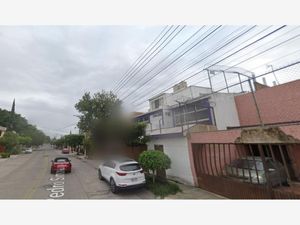 Casa en Venta en Paseos del Sol Zapopan