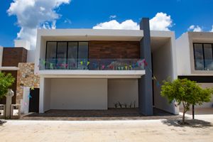 Casa en venta en Privada Residencial Zentura, Cholul.