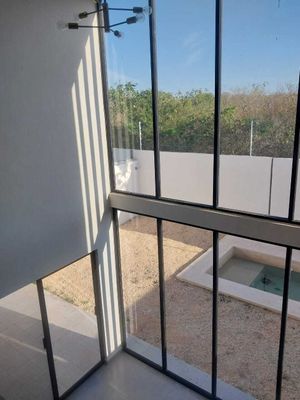 Casa en Privada Residencial Zentura en venta al norte de Mérida, Cholul