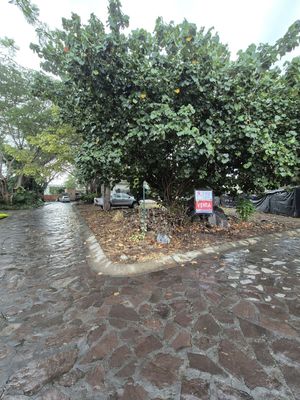 Terreno en Esquina en Residencial  Las Parotas, Colima