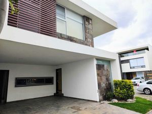 Casa en Renta en Lomas de Angelópolis II San Andrés Cholula