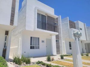 Casa en venta en Calle Napoli, La Perla, Torreón, Municipio de Torreón,  Coah..