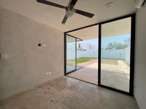 Hermosa casa en Venta con alberca, dentro de Privada Aire Puro, Mérida, Yucatán