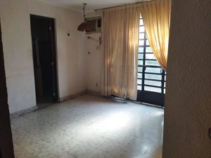 Propiedad en Venta de una planta en col. Itzimna sobre la Av. Alemán, Mérida