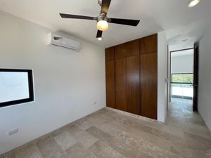 Hermosa casa en Venta con alberca, dentro de Privada Aire Puro, Mérida, Yucatán