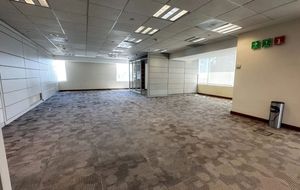 En Renta Oficina de 976,22 m2 en Lomas de Santa Fe, CDMX