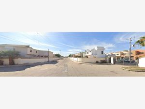 Casa en venta en El Campanario, 21353 Mexicali, ., México. CESDEM -  Seccion portales, Hacienda de los Portales Tercera Sección, Extra