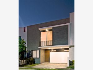 Casa en Venta en La Cima Zapopan