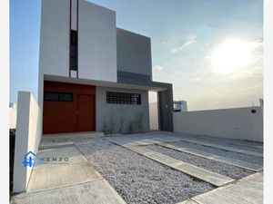 Casa en Venta en Lomas de la Rioja Alvarado