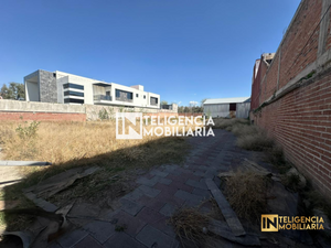 TERRENO EN VENTA EN FRACCIONAMIENTO RESIDENCIAL MOLINO DE FLORES