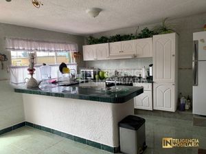 CASA EN VENTA EN HUEXOTLA