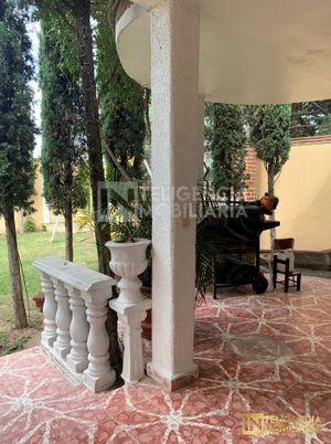 CASA EN VENTA EN HUEXOTLA