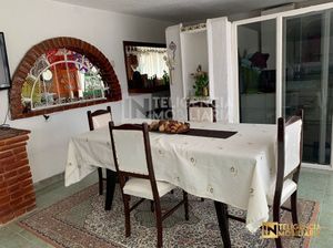 CASA EN VENTA EN HUEXOTLA