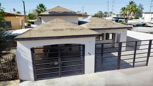 SE VENDE CASA EN COLONIA ESTATUTO JURÍDICO (COL. ALAMITOS)