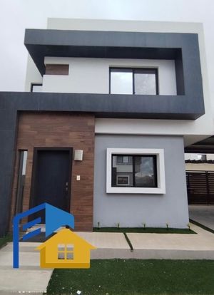 SE VENDE HERMOSA CASA EN ADARA RESIDENCIAL