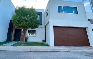 SE VENDE CASA EN ANTARES RESIDENCIAL