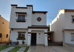 CASA EN RENTA EN FRACCIONAMIENTO SEGOVIA RESIDENCIAL