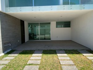 CASA NUEVA, EXCLUSIVO CONJUNTO PRIVADO, GALERIA SERDAN