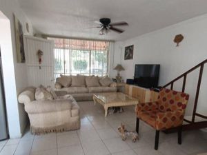 Casa en Venta, en Santa Elena de la Cruz, Guadalajara, Jalisco.